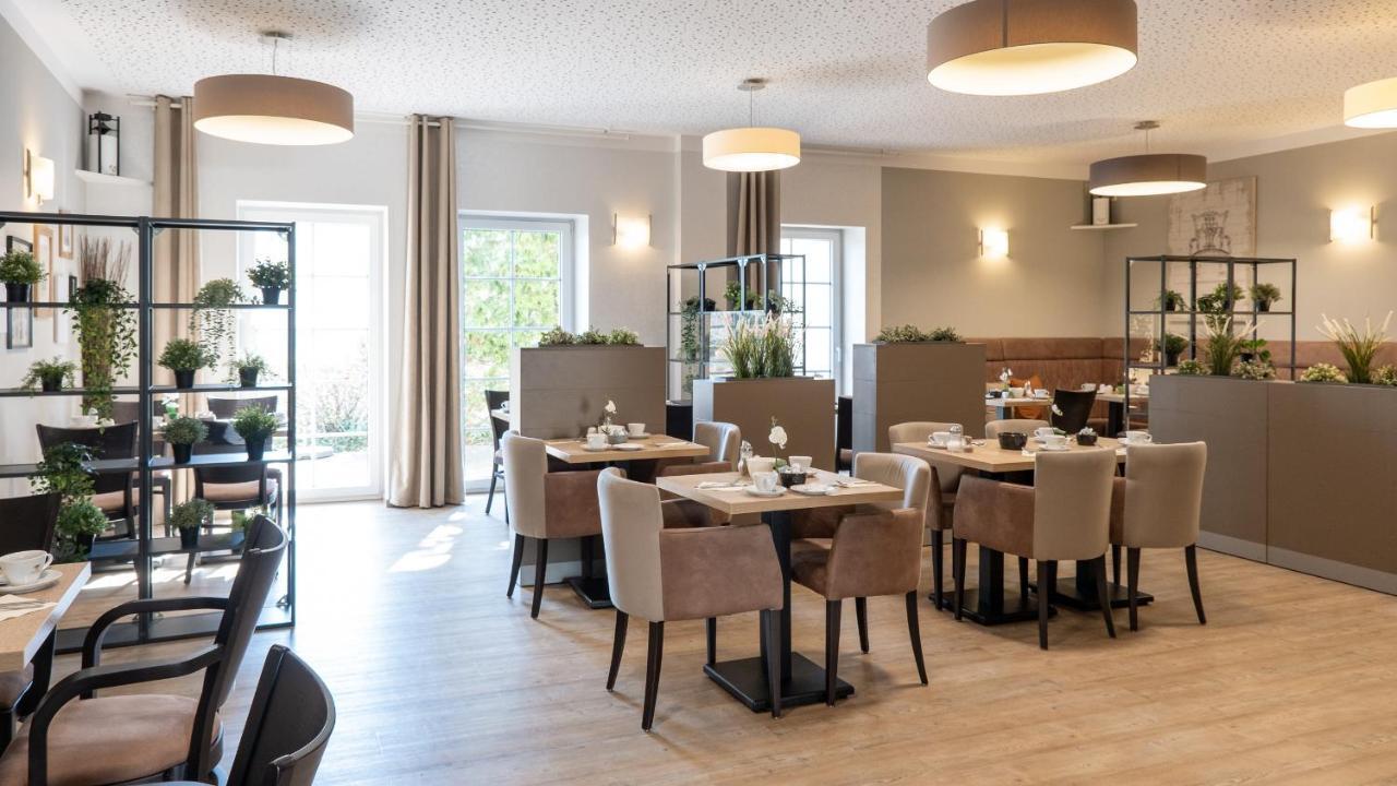 Hotel Am Uenglinger Tor 스탕달 외부 사진
