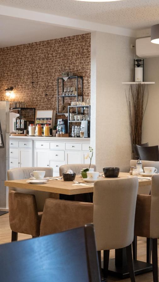 Hotel Am Uenglinger Tor 스탕달 외부 사진