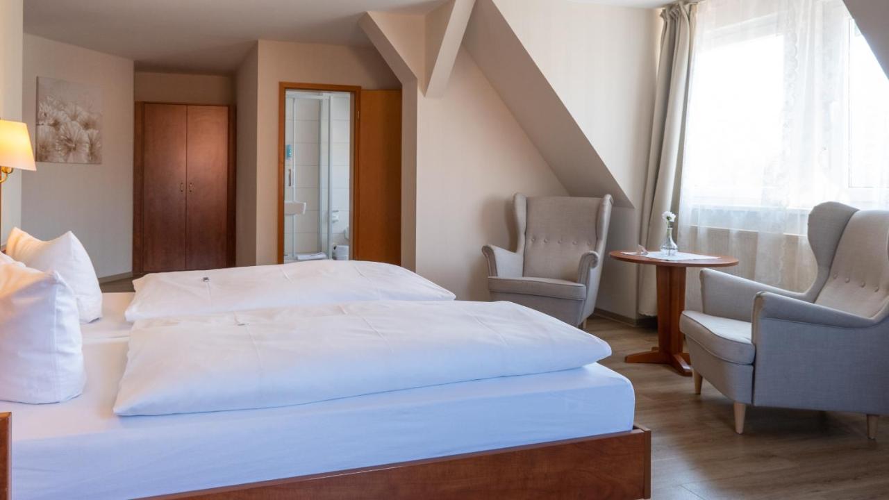 Hotel Am Uenglinger Tor 스탕달 외부 사진